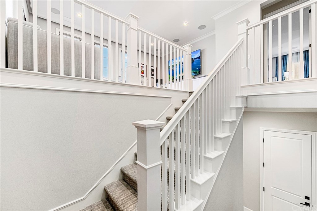 65 Rockinghorse Irvine, CA 92602 - Photo 19 of 51 a view of entryway