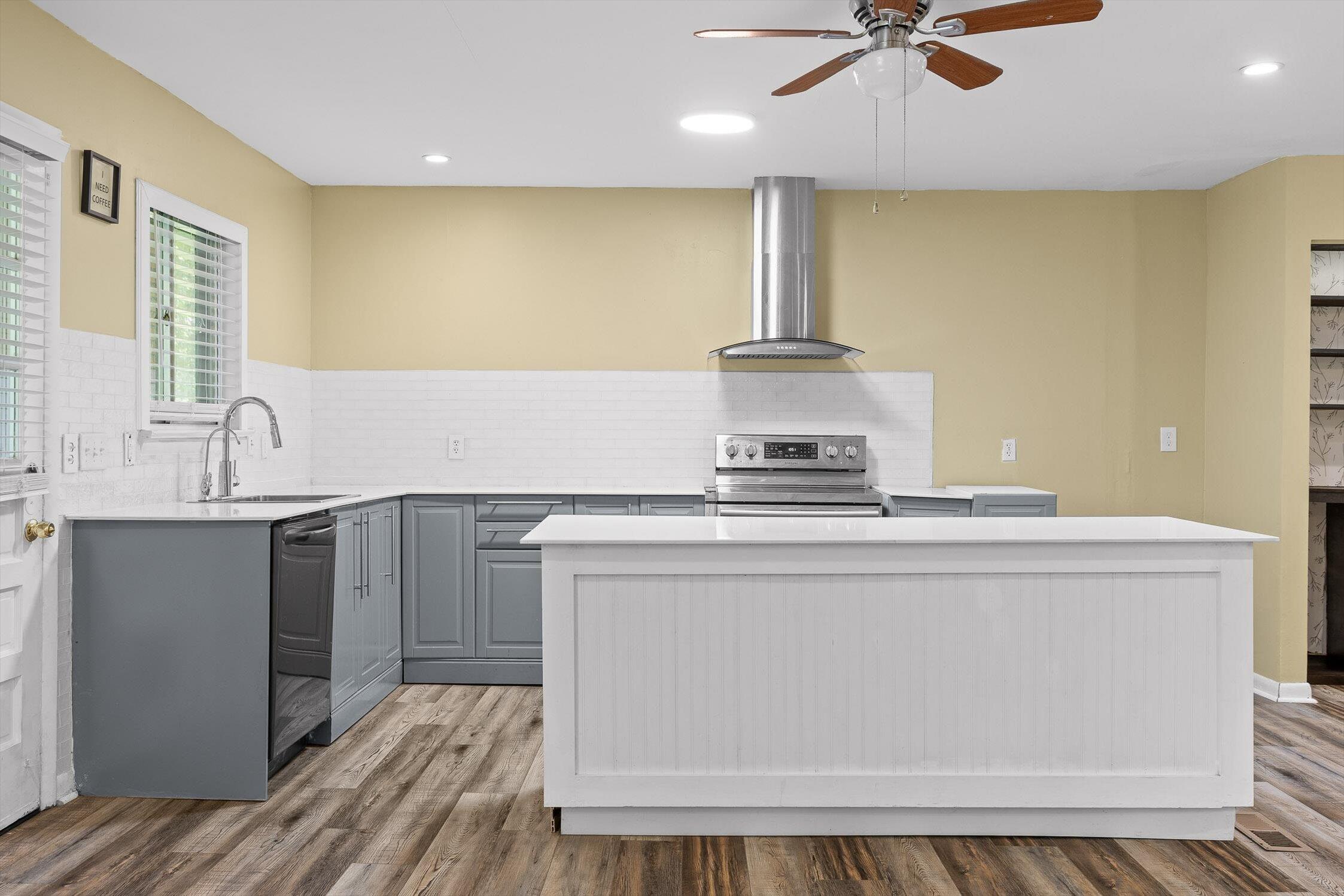 8619 Igou Gap Road Chattanooga, TN 37421 - Photo 13 of 35 Kitchen