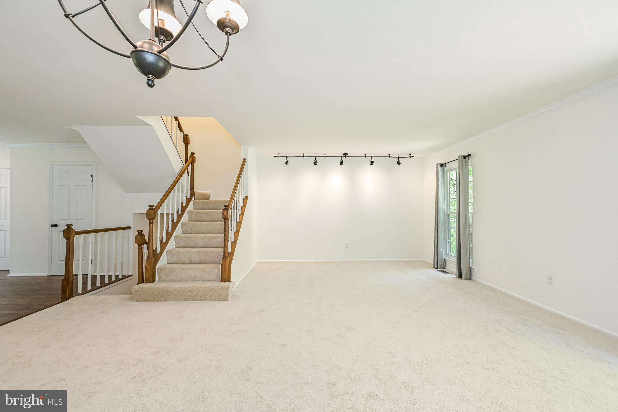 10546 Reed's Landing Circle Burke, VA 22015 - Photo 16 of 54