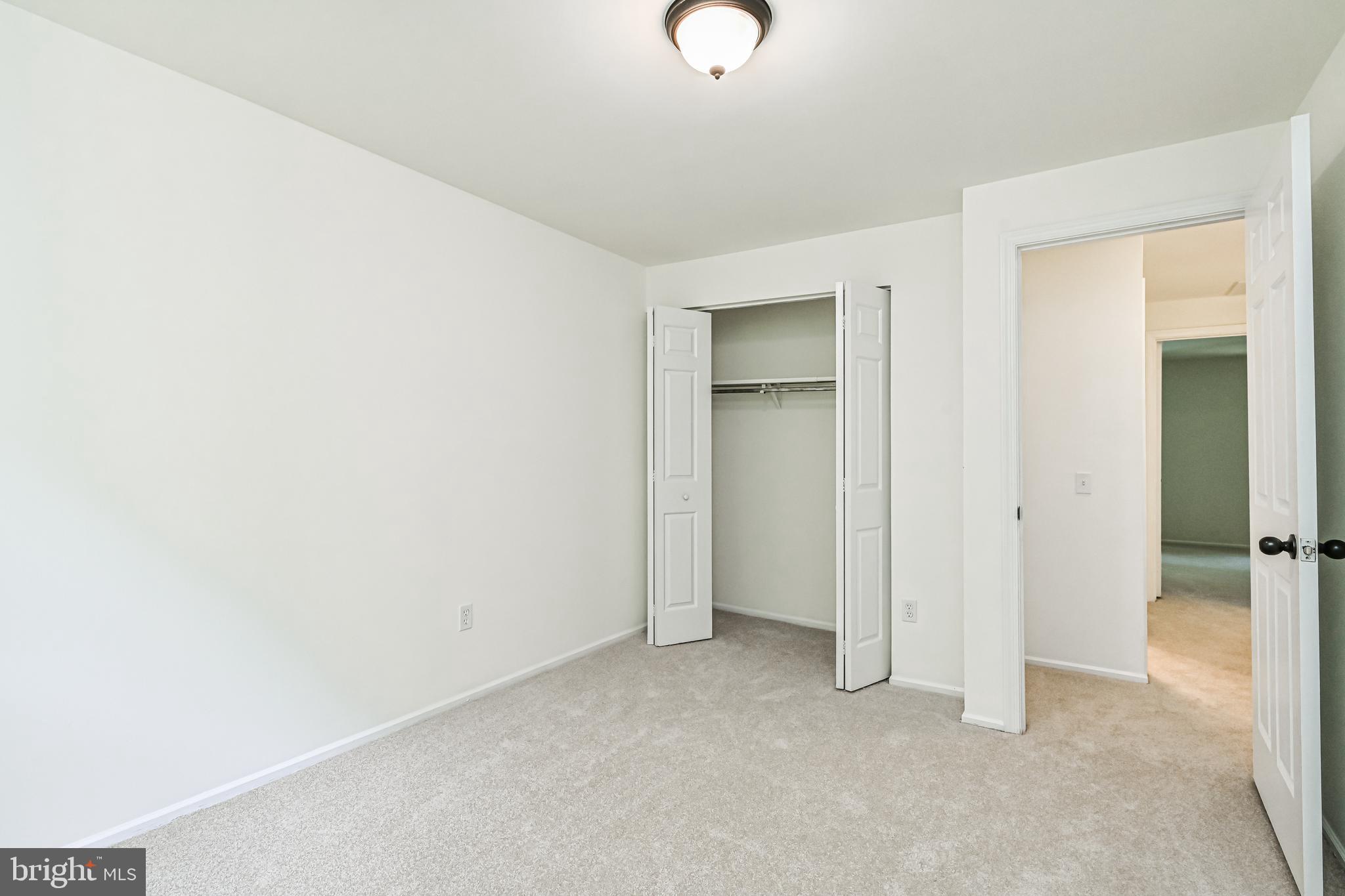 10546 Reed's Landing Circle Burke, VA 22015 - Photo 35 of 54