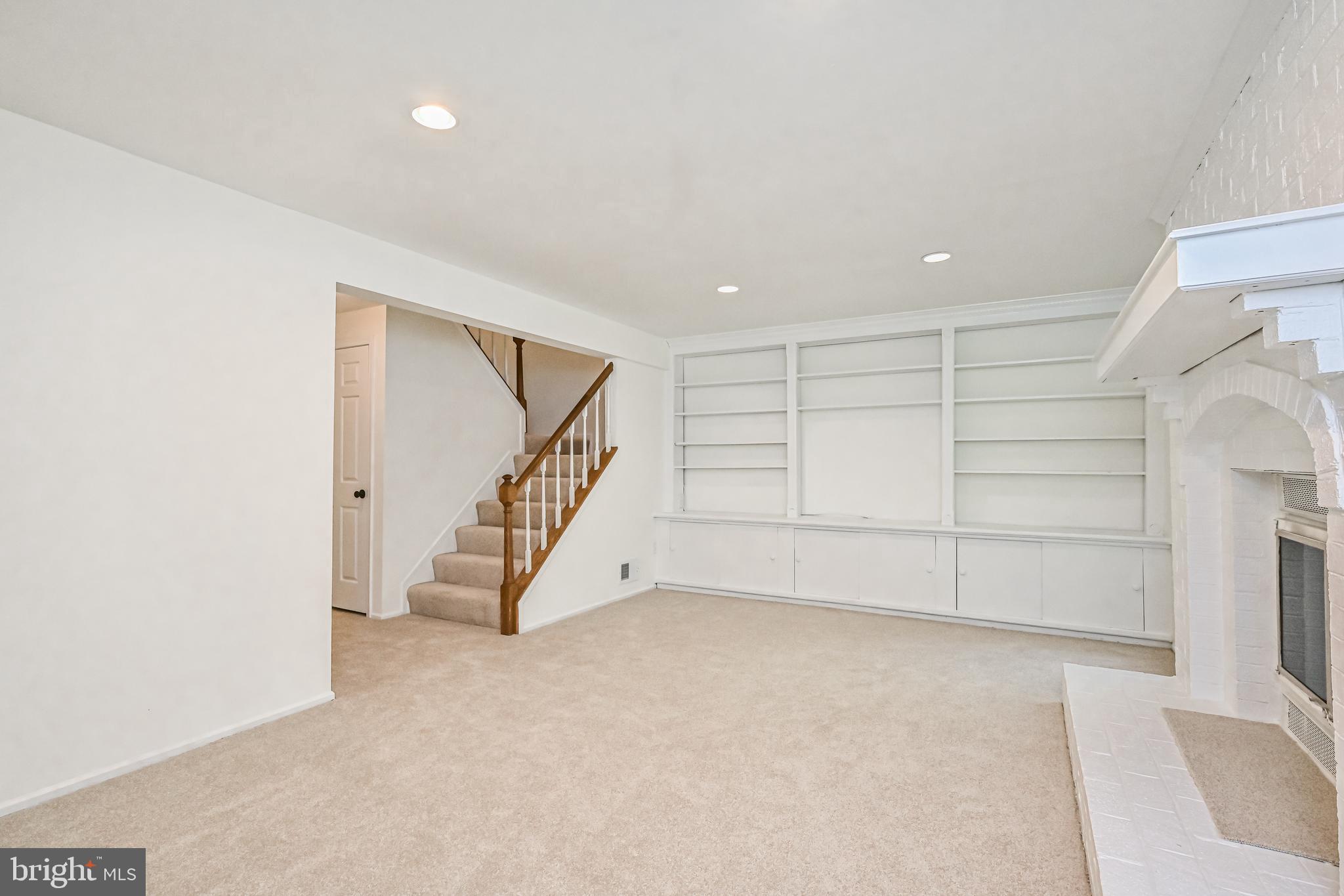 10546 Reed's Landing Circle Burke, VA 22015 - Photo 38 of 54