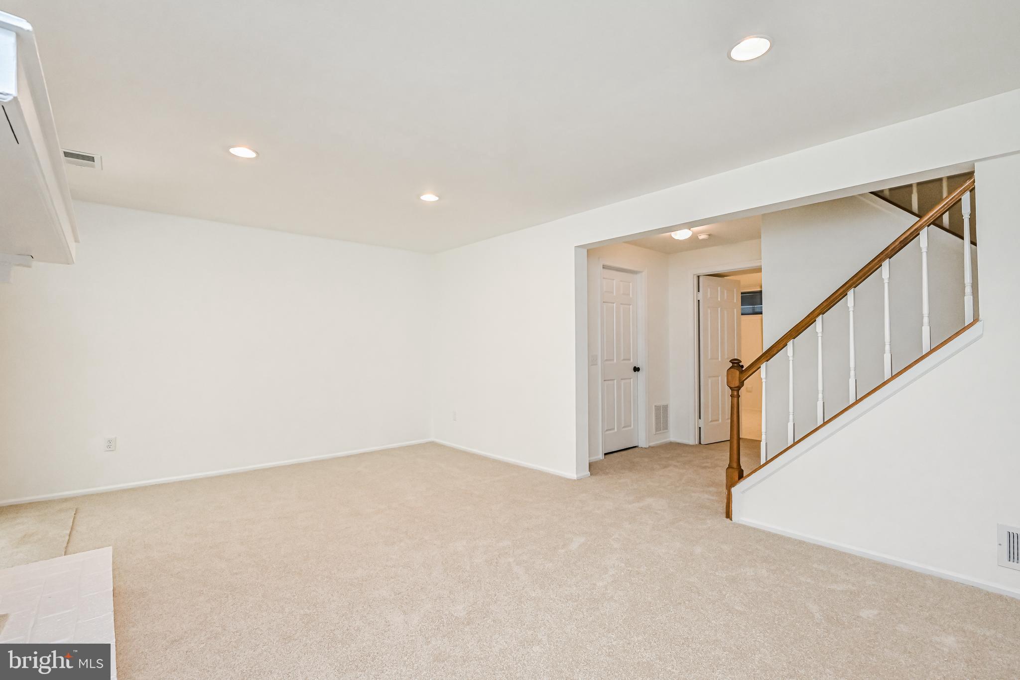 10546 Reed's Landing Circle Burke, VA 22015 - Photo 39 of 54