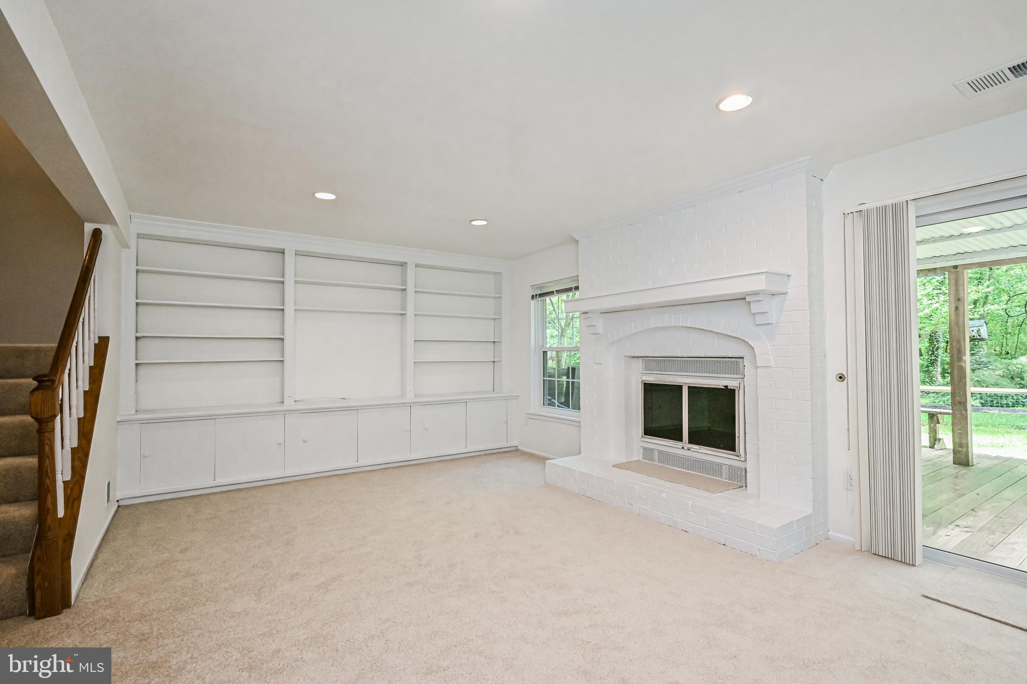 10546 Reed's Landing Circle Burke, VA 22015 - Photo 40 of 54