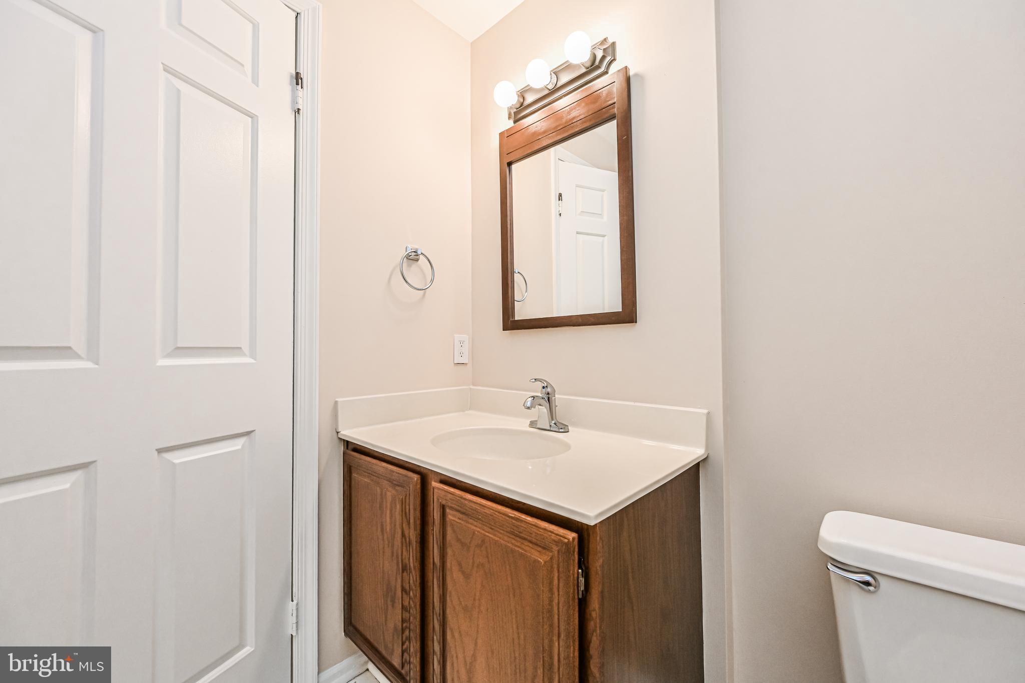 10546 Reed's Landing Circle Burke, VA 22015 - Photo 45 of 54
