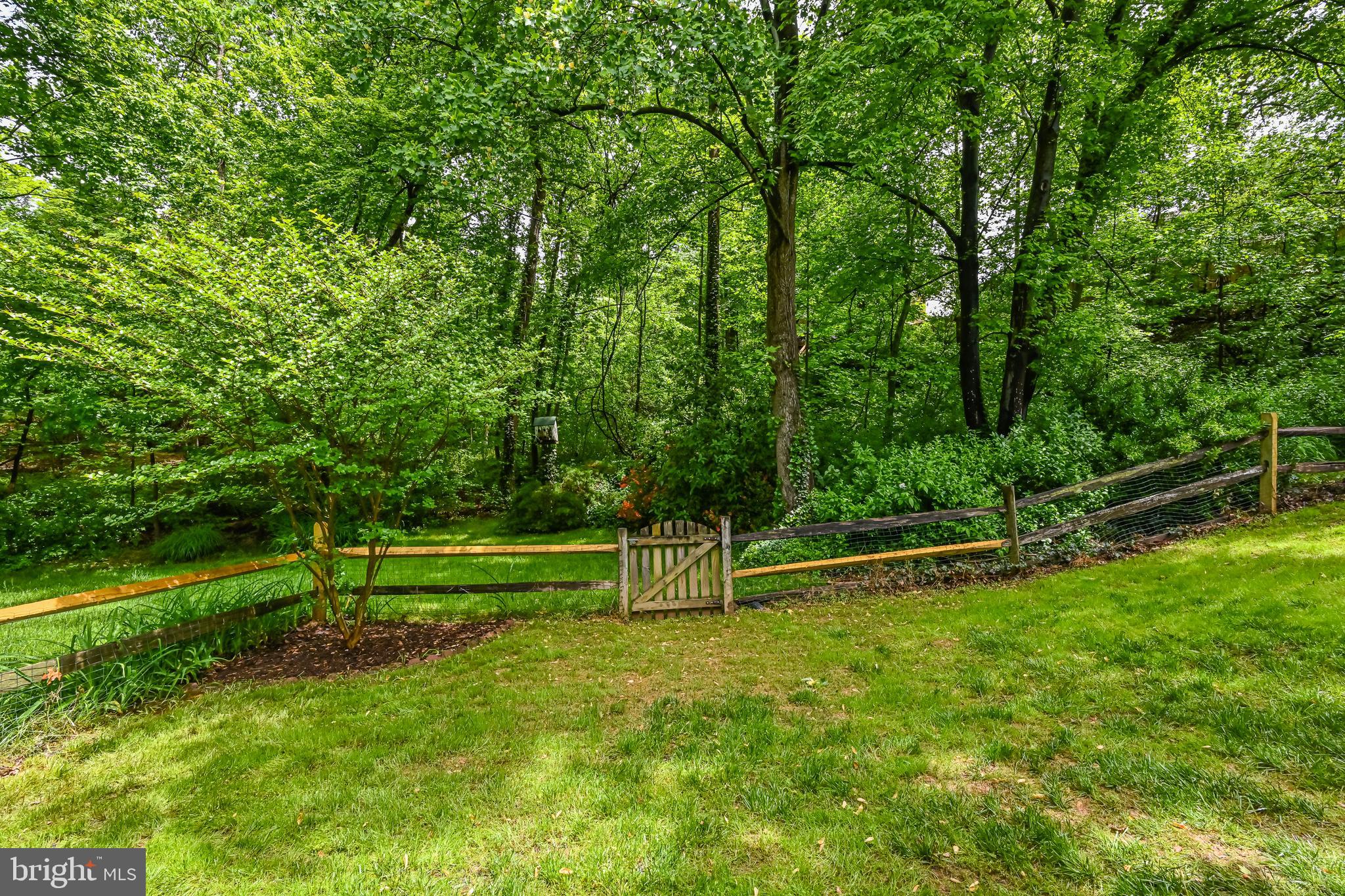 10546 Reed's Landing Circle Burke, VA 22015 - Photo 5 of 54