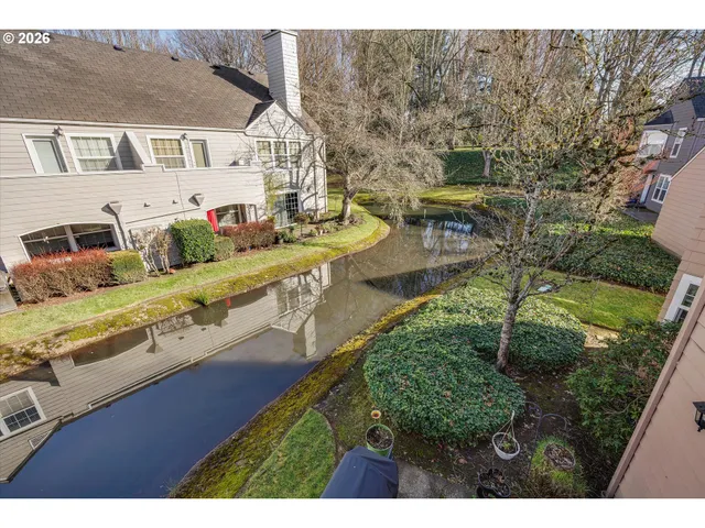 $349,900 | 8700 Southwest Curry Drive, Wilsonville, OR 97070