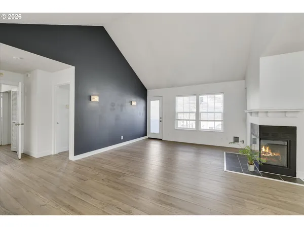 $339,900 | 8700 Southwest Curry Drive, Wilsonville, OR 97070