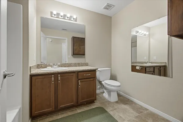 $2,500 | 1618 Bayou Shore Drive, Galveston, TX 77551