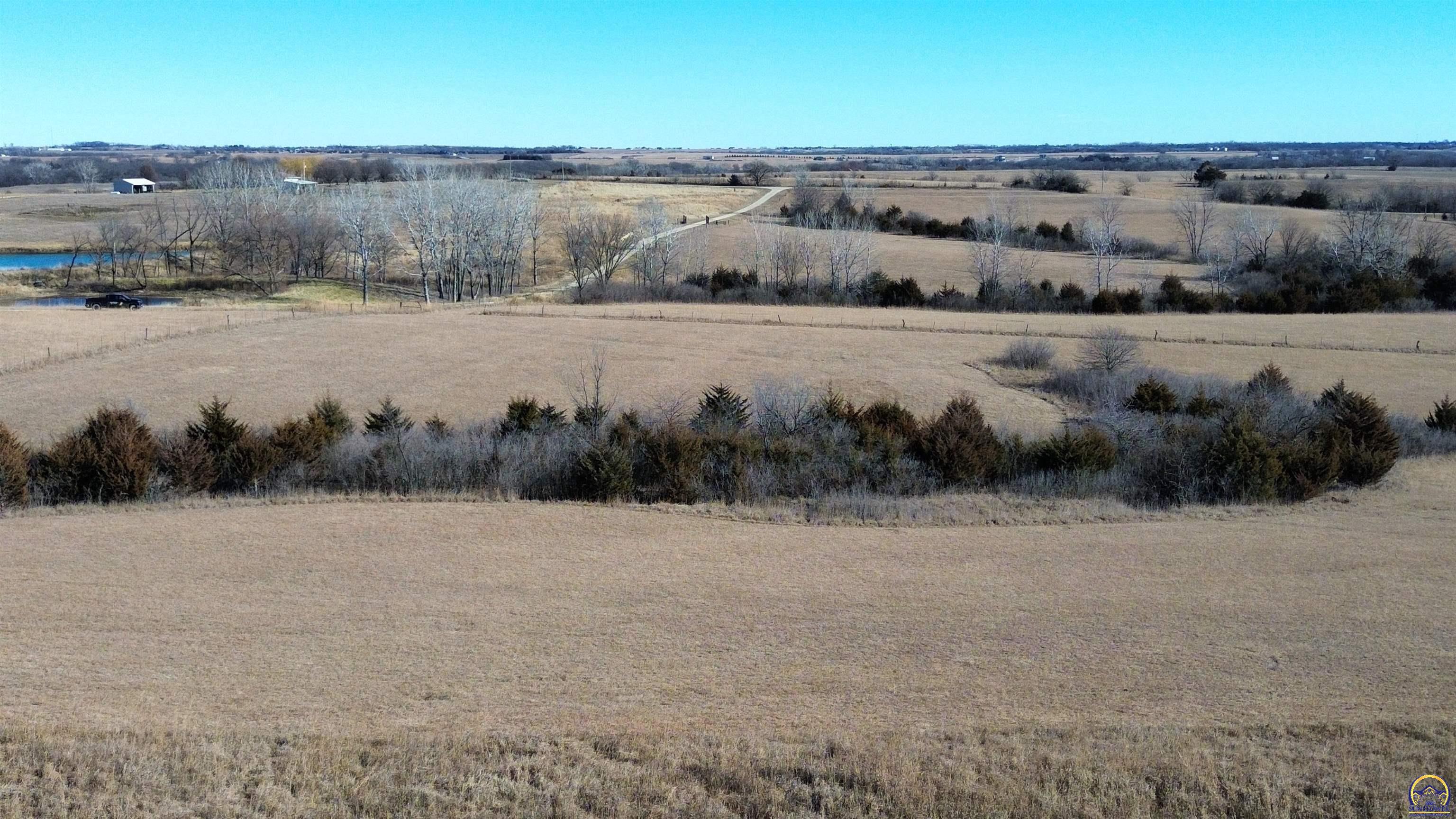 5651 Northwest Humphrey Road Topeka, KS 66618 - Photo 5 of 8