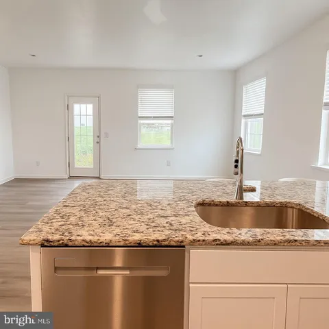 $1,680 | 229 Caterpillar Drive, Luray, VA 22835