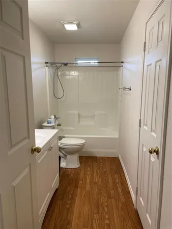 $1,600 | 3204 Highview Court, Granbury, TX 76049