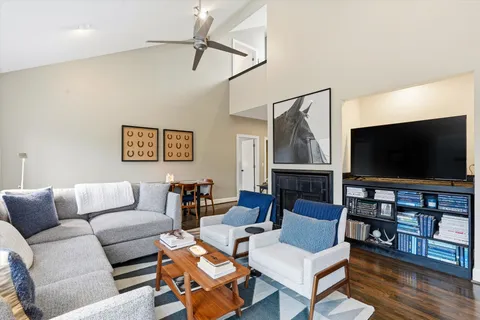 $900,000 | 228 Harpeth Wood Drive, Nashville, TN 37221