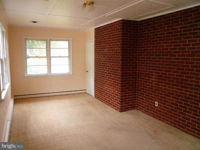 2724 Riva Road Annapolis, MD 21401 - Photo 8 of 14 Family Room #2