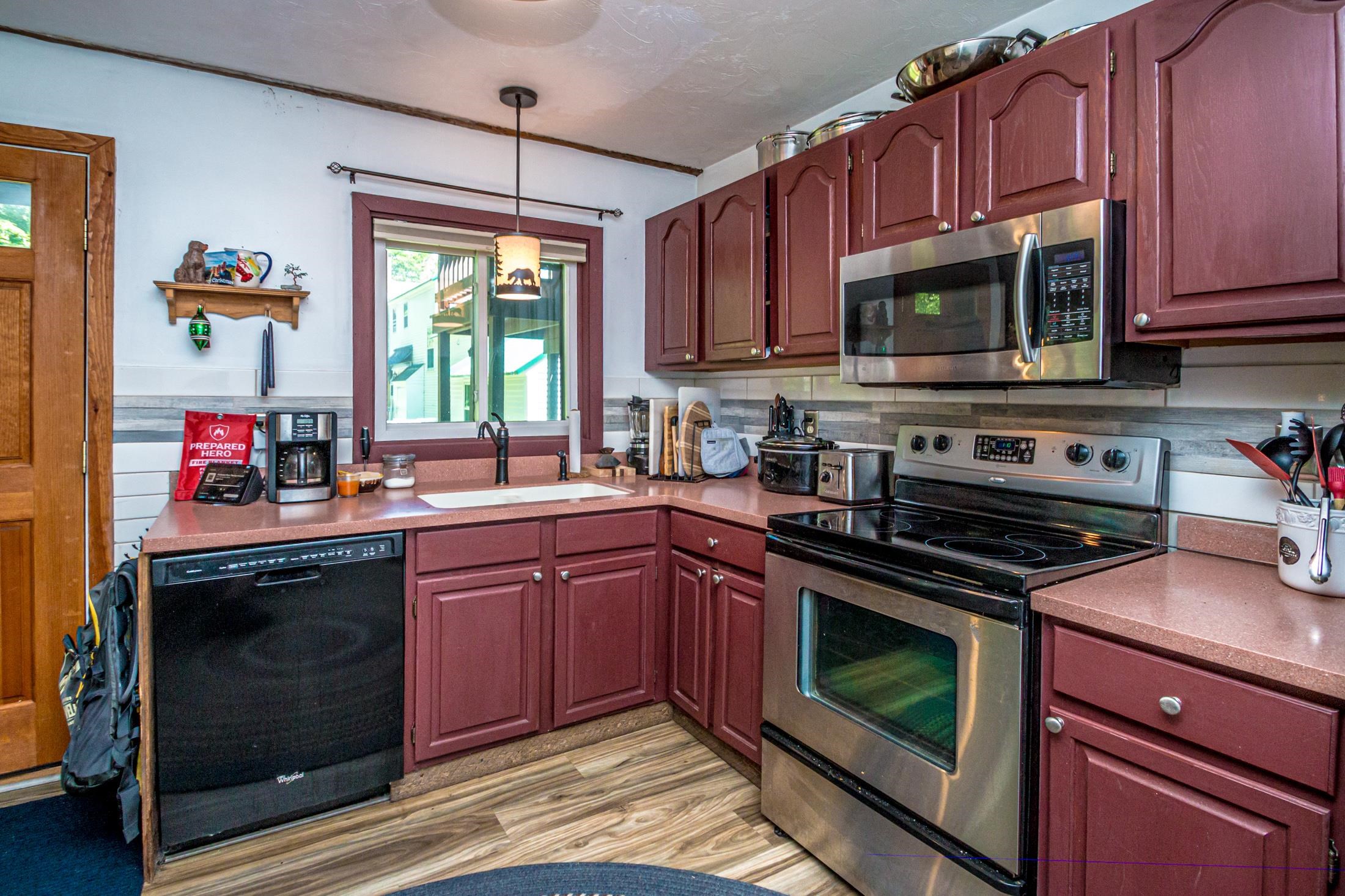 1014 West Side Road, Unit 8 Conway, NH 03860 - Photo 8 of 39