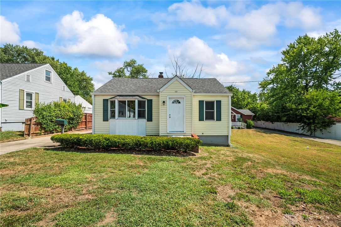 101 Burton Road Middletown, OH 45044 - Photo 2 of 29 Gallery Image 2