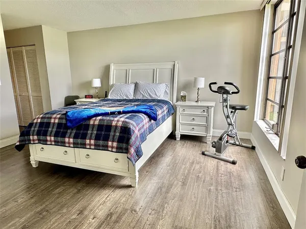 $210,000 | 5609 Coral Lake Drive, Unit 109, Margate, FL 33063