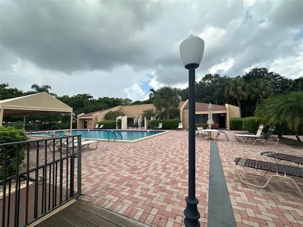 $210,000 | 5609 Coral Lake Drive, Unit 109, Margate, FL 33063