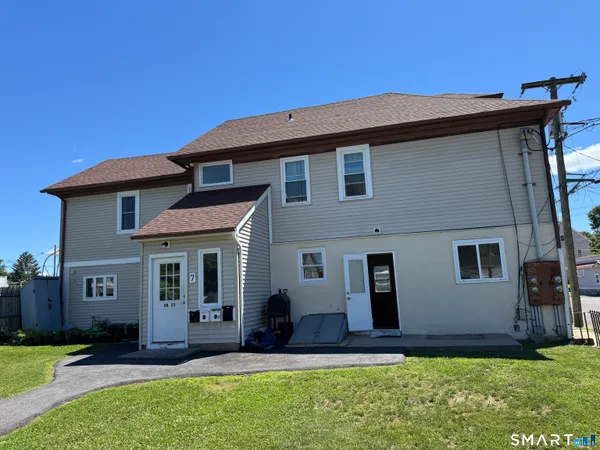 $749,000 | 7 Durant Street, Danbury, CT 06810