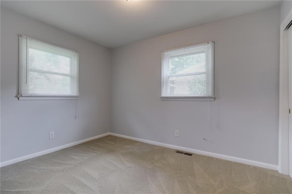 717 Howard Road Greenwood, IN 46142 - Photo 15 of 28 Gallery Image 15