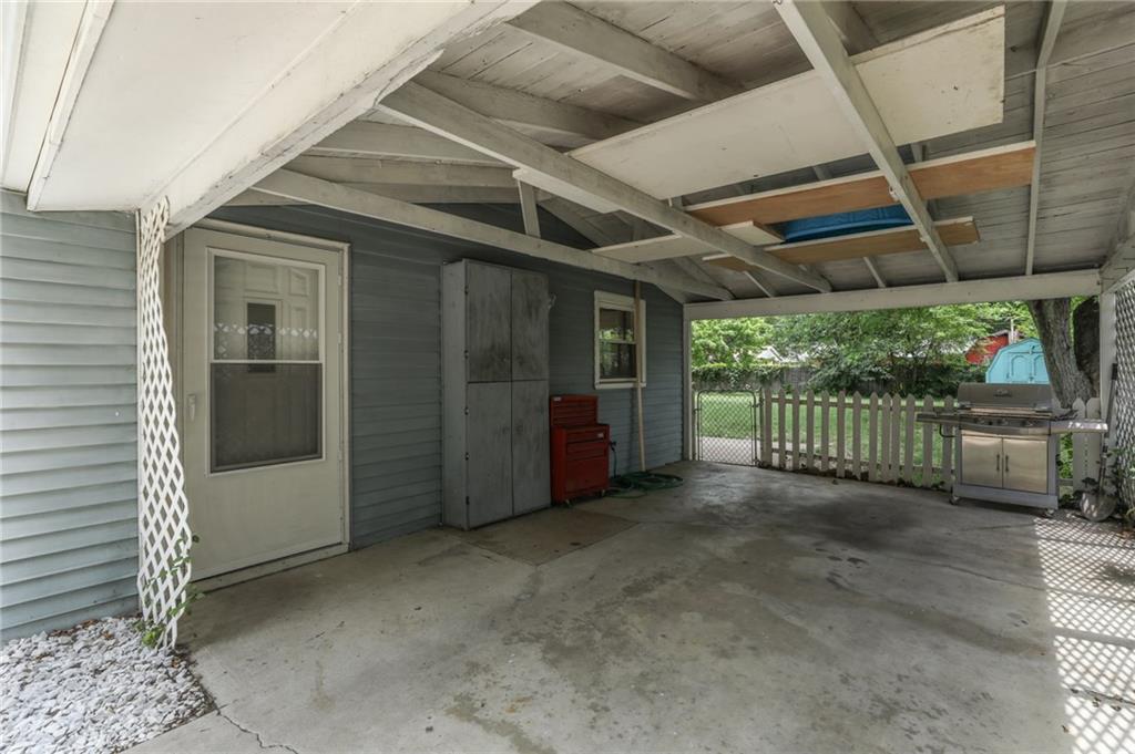 717 Howard Road Greenwood, IN 46142 - Photo 22 of 28 Gallery Image 22