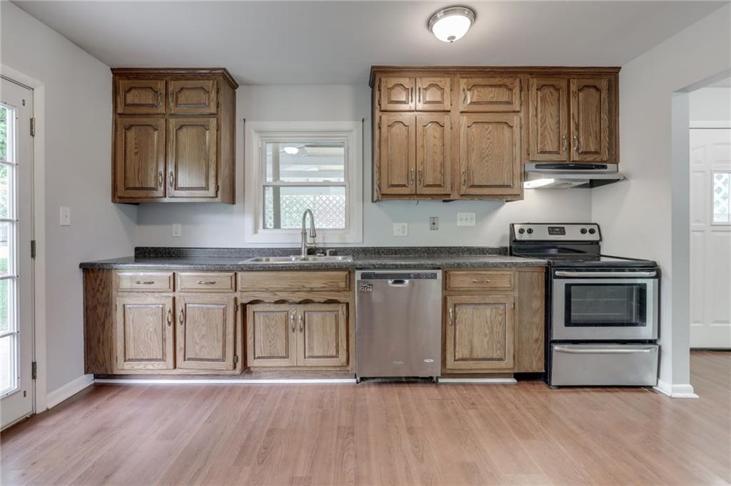 717 Howard Road Greenwood, IN 46142 - Photo 8 of 28 Gallery Image 8