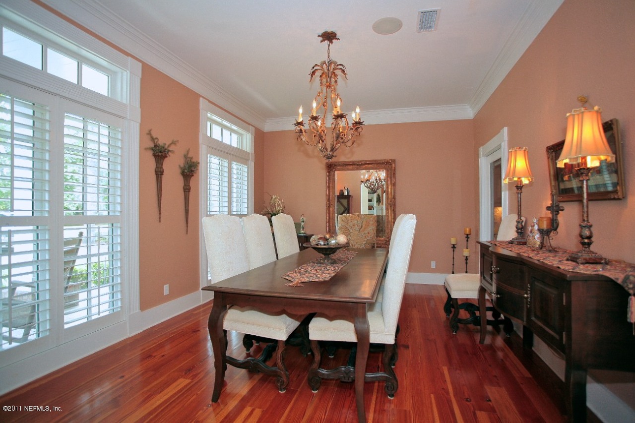 7533 Hollyridge Road Jacksonville, FL 32256 - Photo 11 of 26 Dining room