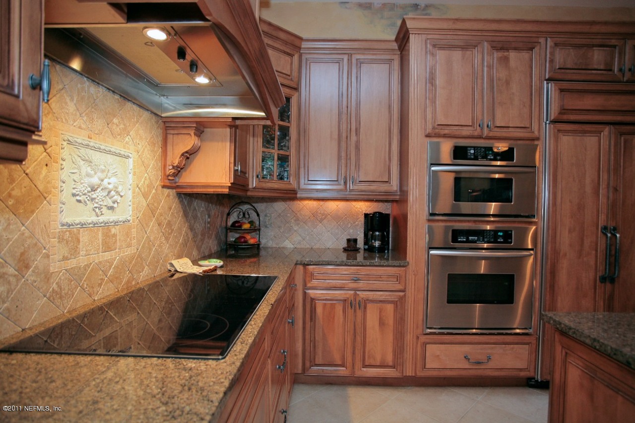 7533 Hollyridge Road Jacksonville, FL 32256 - Photo 16 of 26 Kitchen