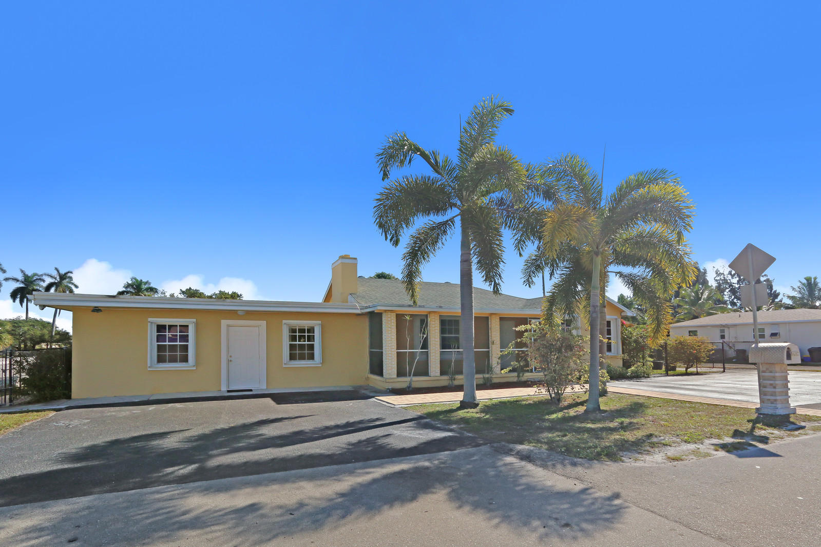 4212 Coconut Road Lake Worth, FL 33461 - Photo 1 of 20 Front Exterior