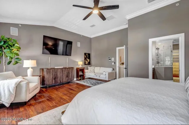 $5,100 | 905 2nd Street North, Unit E, Jacksonville Beach, FL 32250