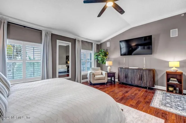 $5,100 | 905 2nd Street North, Unit E, Jacksonville Beach, FL 32250