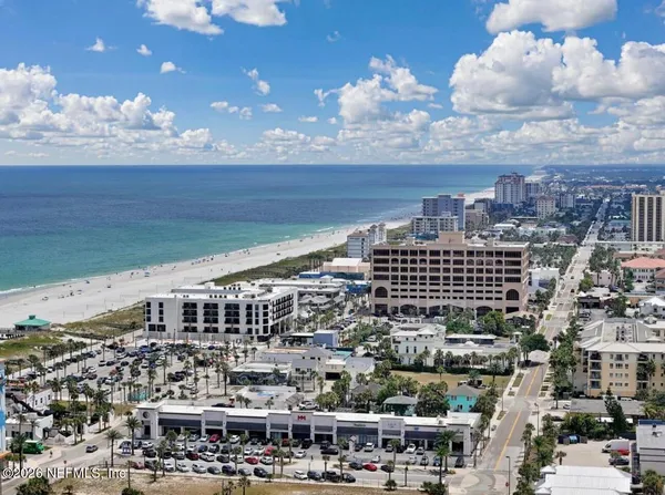 $5,100 | 905 2nd Street North, Unit E, Jacksonville Beach, FL 32250