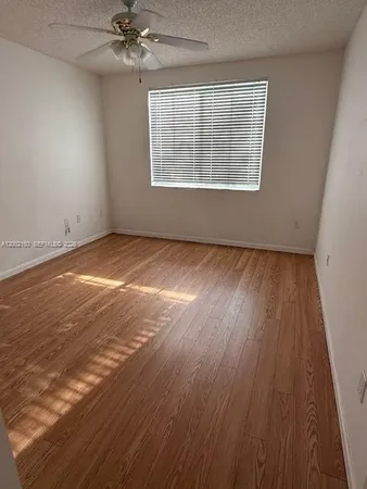 $2,150 | 8070 North Nob Hill Road, Unit 205, Tamarac, FL 33321