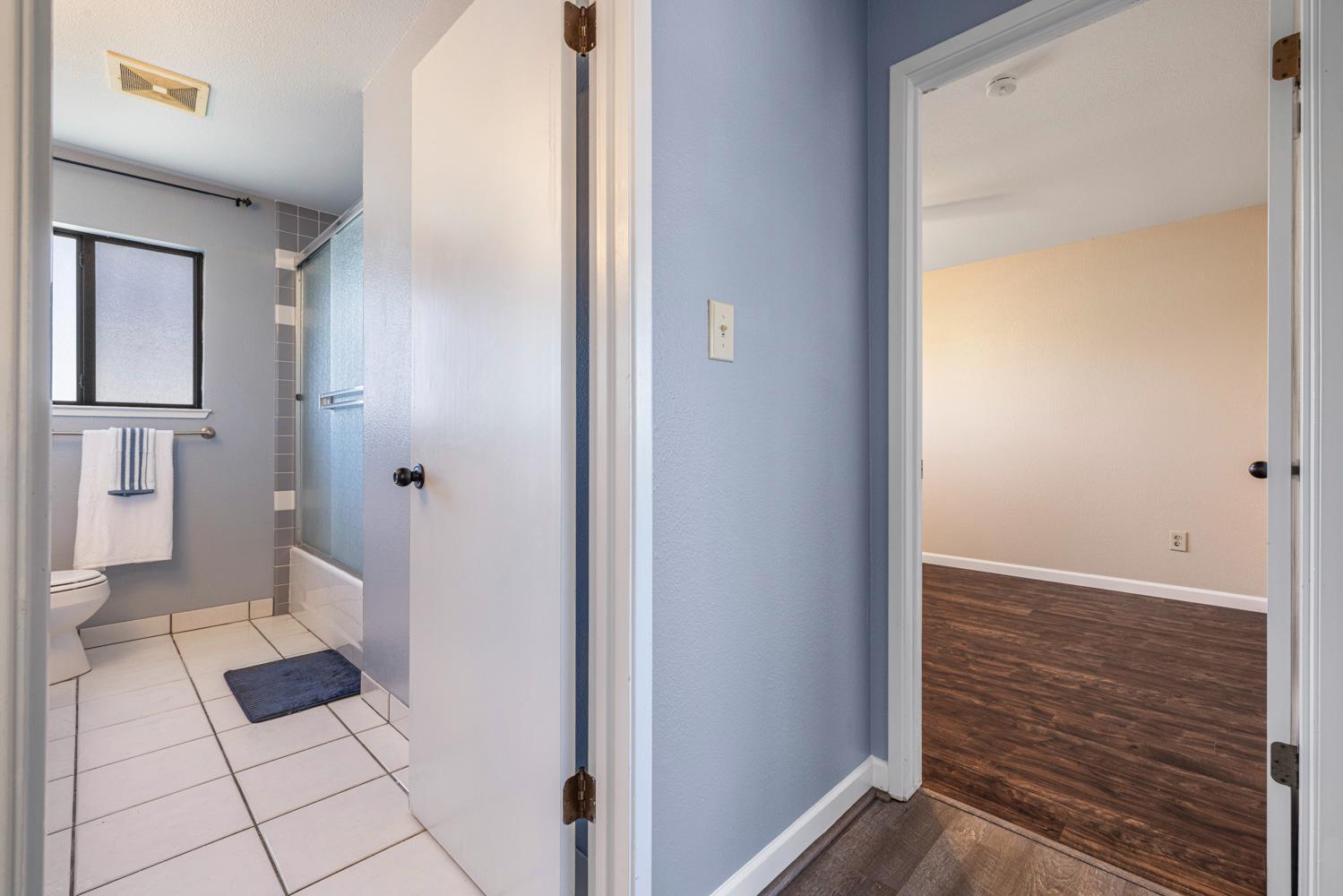 1941 Bridgewood Way Modesto, CA 95355 - Photo 21 of 44