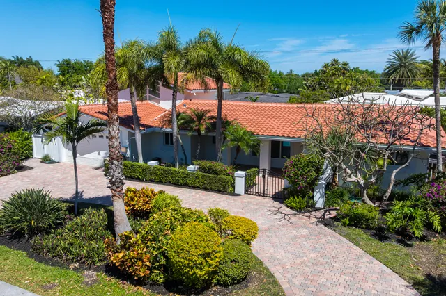 $1,430,000 | 2601 Northeast 37th Street, Fort Lauderdale, FL 33308