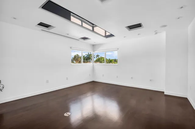 $1,430,000 | 2601 Northeast 37th Street, Fort Lauderdale, FL 33308