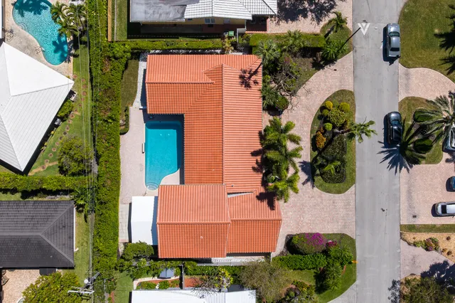 $1,430,000 | 2601 Northeast 37th Street, Fort Lauderdale, FL 33308
