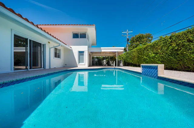 $1,430,000 | 2601 Northeast 37th Street, Fort Lauderdale, FL 33308