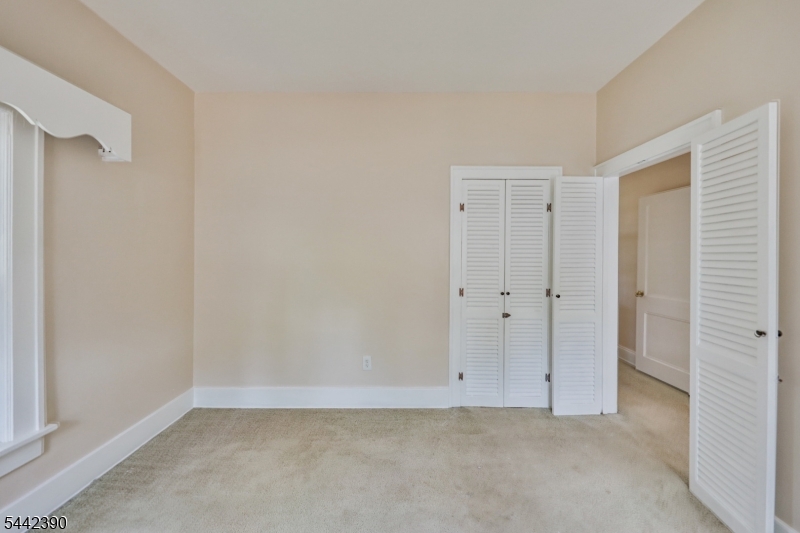 670 Belvidere Road Phillipsburg, NJ 08865 - Photo 33 of 50