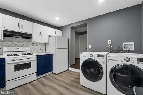 $259,900 | 521 Hoffman Street, Philadelphia, PA 19148