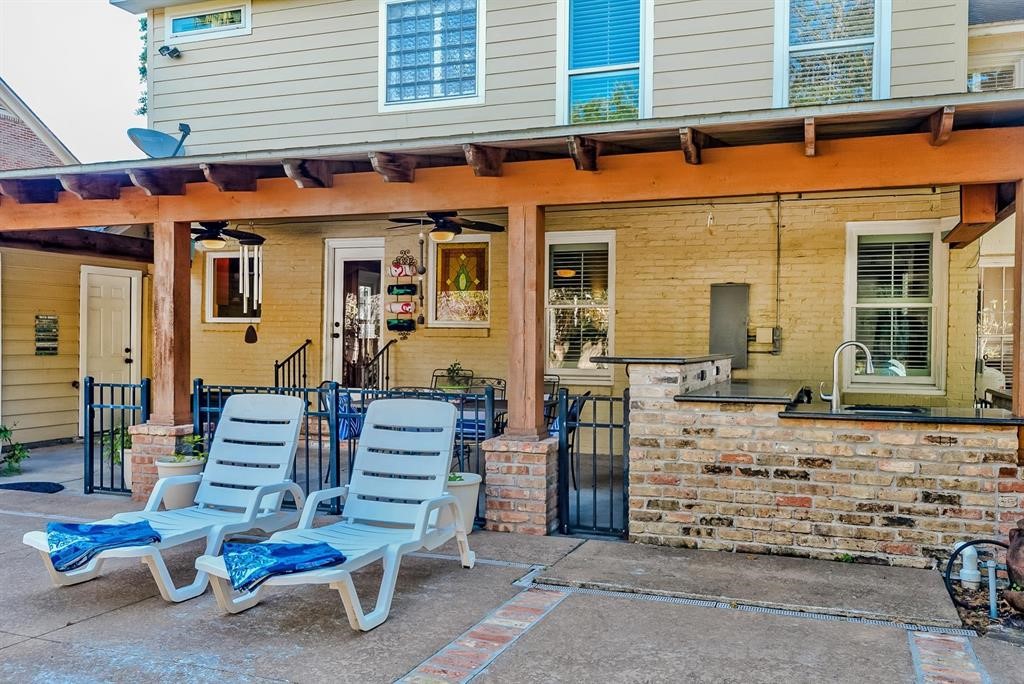755 19th Street Beaumont, TX 77706 - Photo 30 of 46