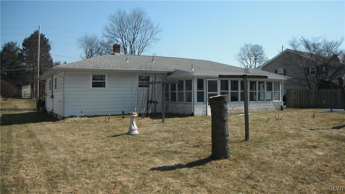 3324 Bridlepath Road Easton, PA 18045 - Photo 13 of 17 Gallery Image 13