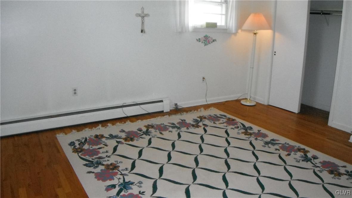 3324 Bridlepath Road Easton, PA 18045 - Photo 8 of 17 Gallery Image 8