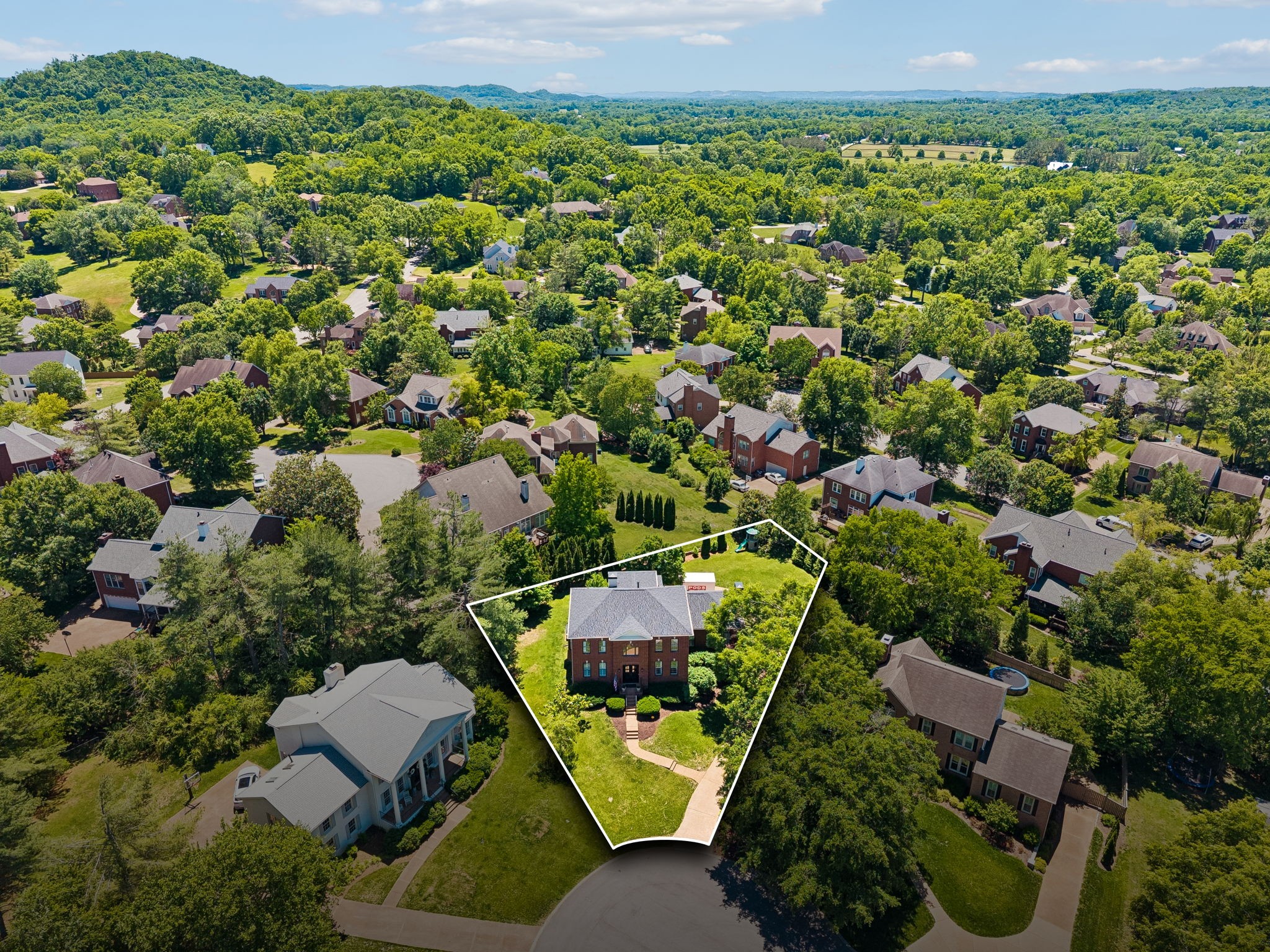 911 Riverbend Road Nashville, TN 37221 - Photo 44 of 45