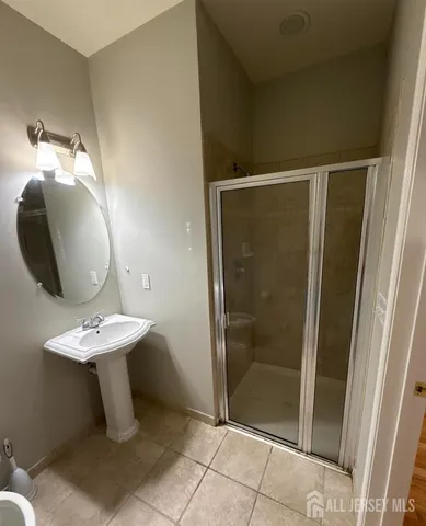 $410,000 | 142 Conover Terrace, Lebanon, NJ 08833