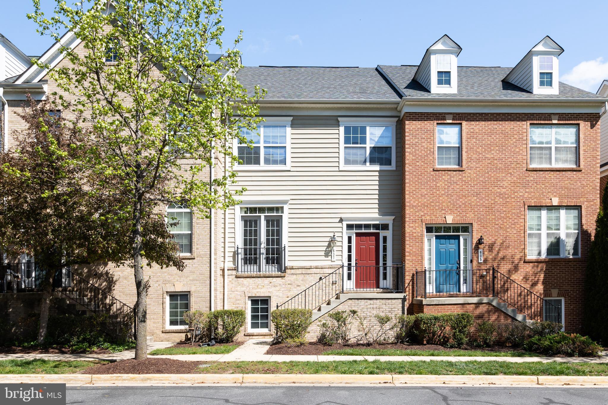 637 Spectator Avenue Landover, MD 20785 - Photo 2 of 54 front view of house with a yard