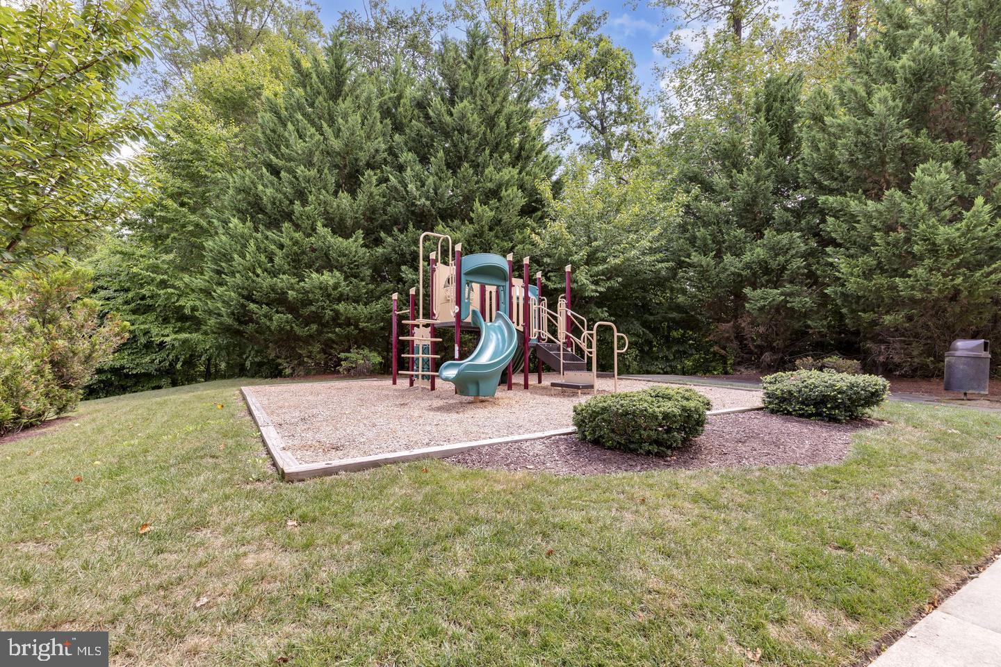 637 Spectator Avenue Landover, MD 20785 - Photo 49 of 54 a view of a backyard with sitting area