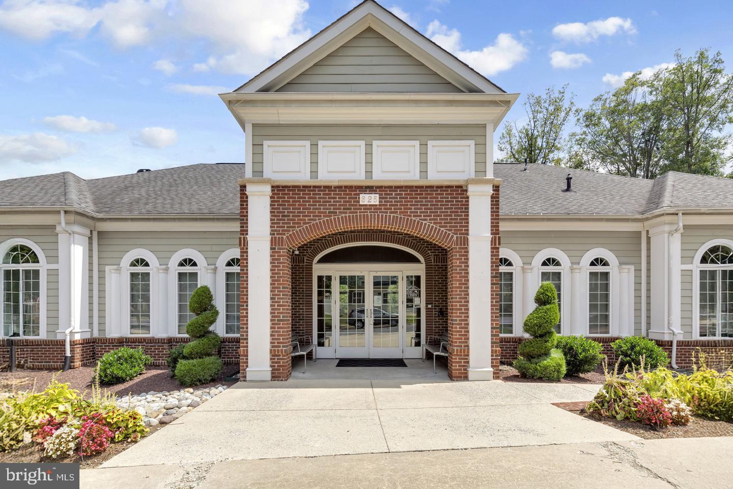 637 Spectator Avenue Landover, MD 20785 - Photo 51 of 54 a front view of a house with a garden