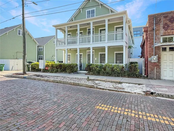 $2,000 | 1510 North 17th Street, Unit 4C, Tampa, FL 33605