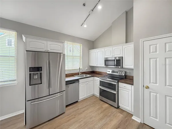$2,000 | 1510 North 17th Street, Unit 4C, Tampa, FL 33605