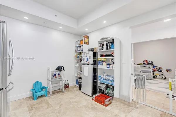 $4,650 | 3330 Northeast 190th Street, Unit 1212, Aventura, FL 33180